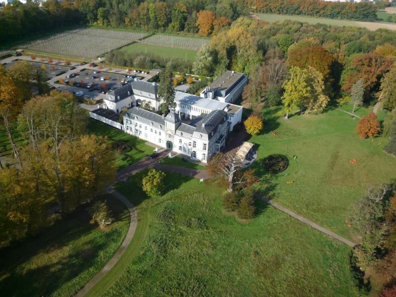 Vaeshartelt Maastricht Hotel Exterior photo